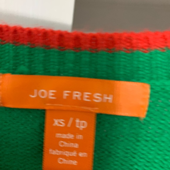Joe Fresh snowman sweater - Picture 2 of 3